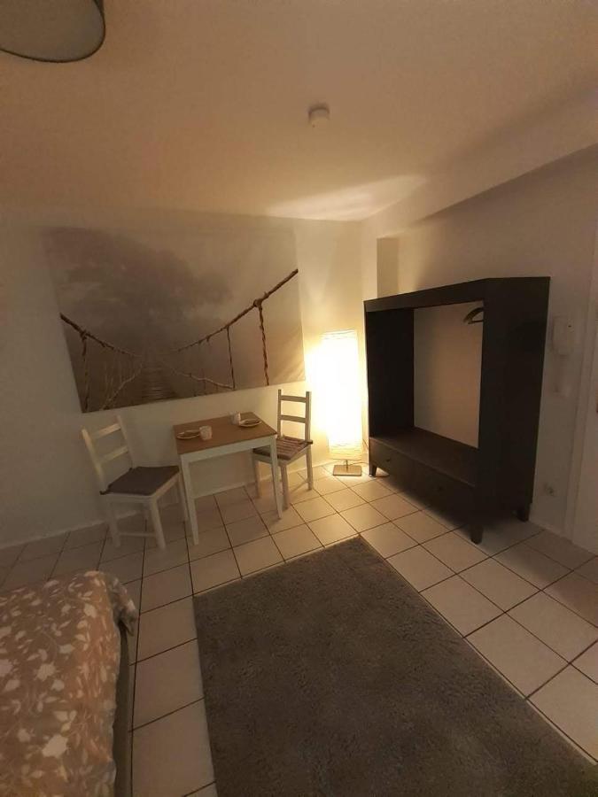 Zimmer Frei 2 Wiesbaden Ngoại thất bức ảnh